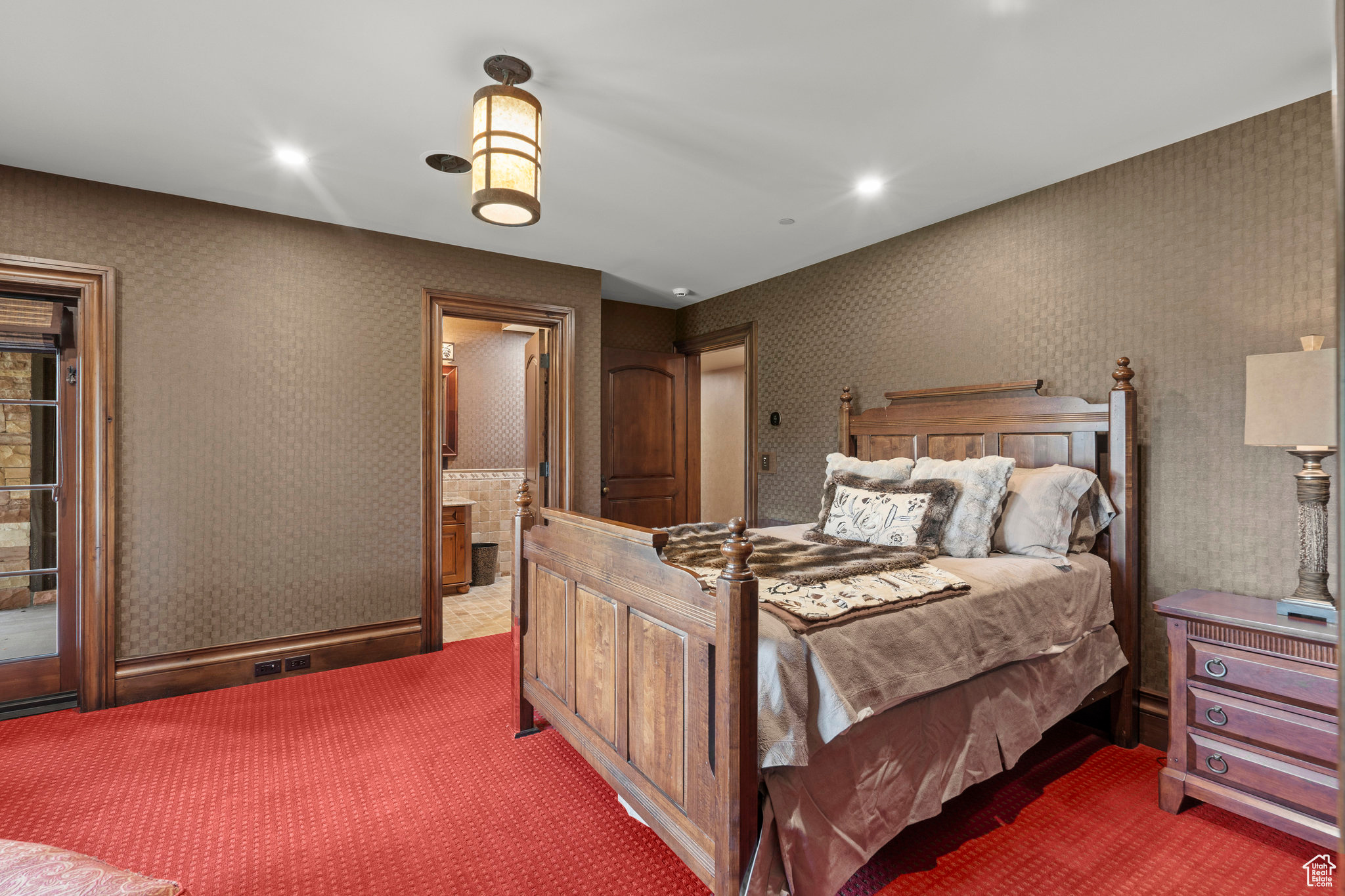 WOLF CREEK RANCH - Residential