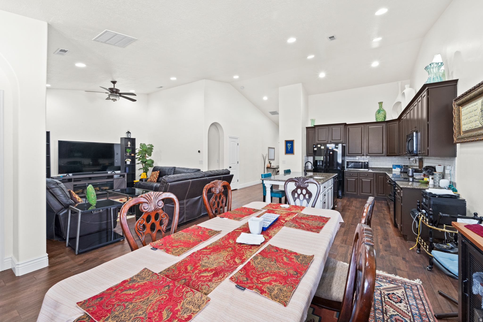 FOXBORO NORTH - Residential