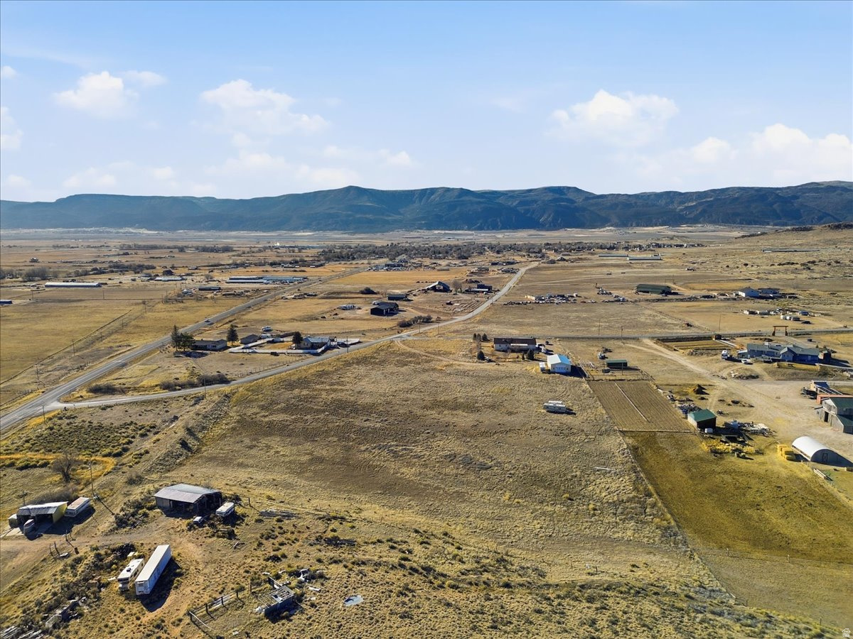 OAKER HILLS - Residential