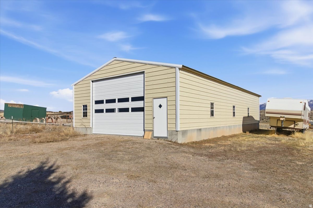 OAKER HILLS - Residential