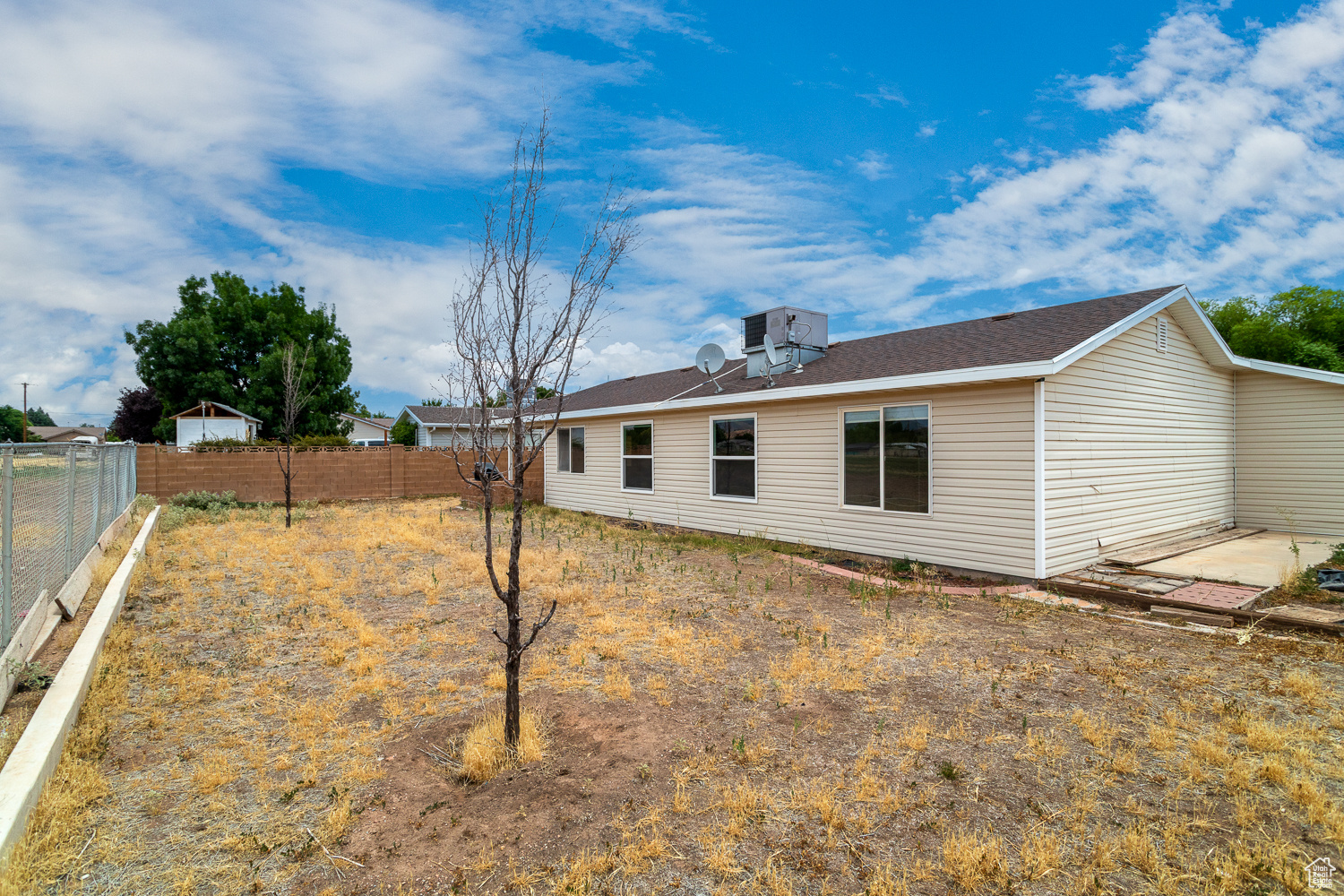 ORCHARD SPRINGS - Residential