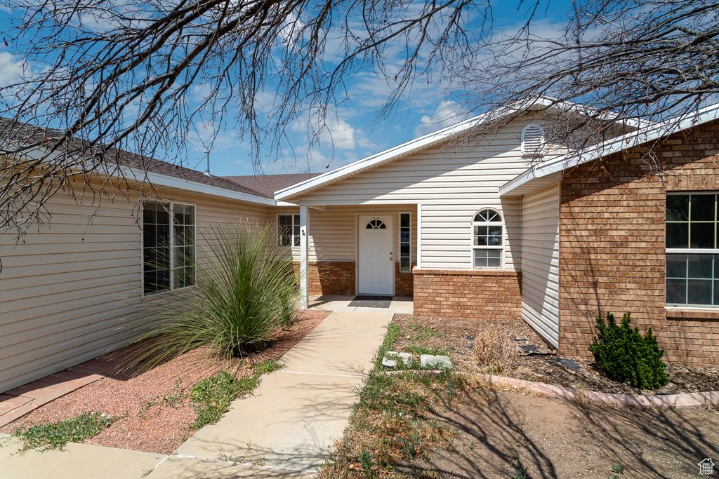 Photo of 145 N 380 W, La Verkin, UT 84745 (MLS # 2115953)