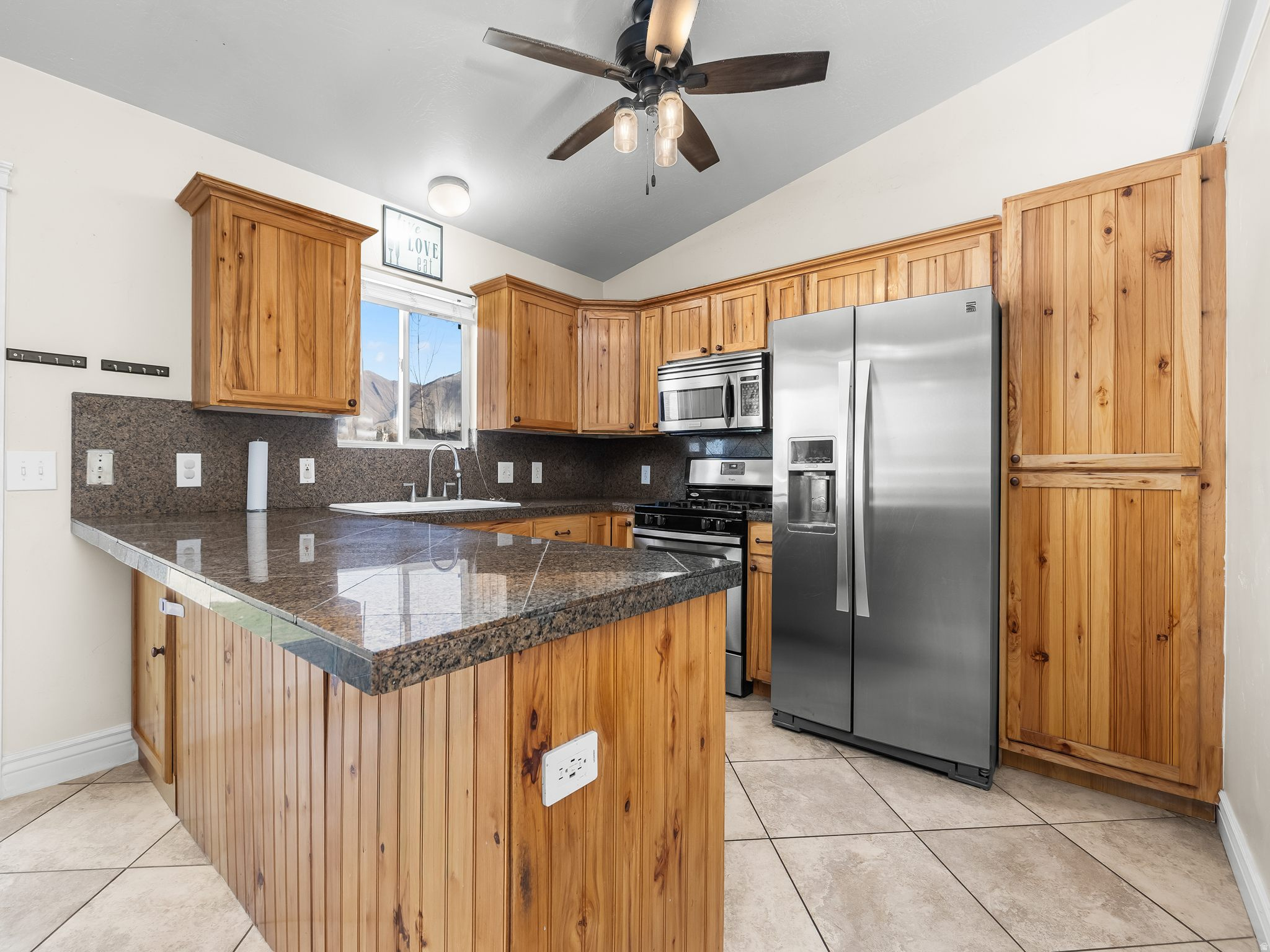 LAKESIDE - Residential