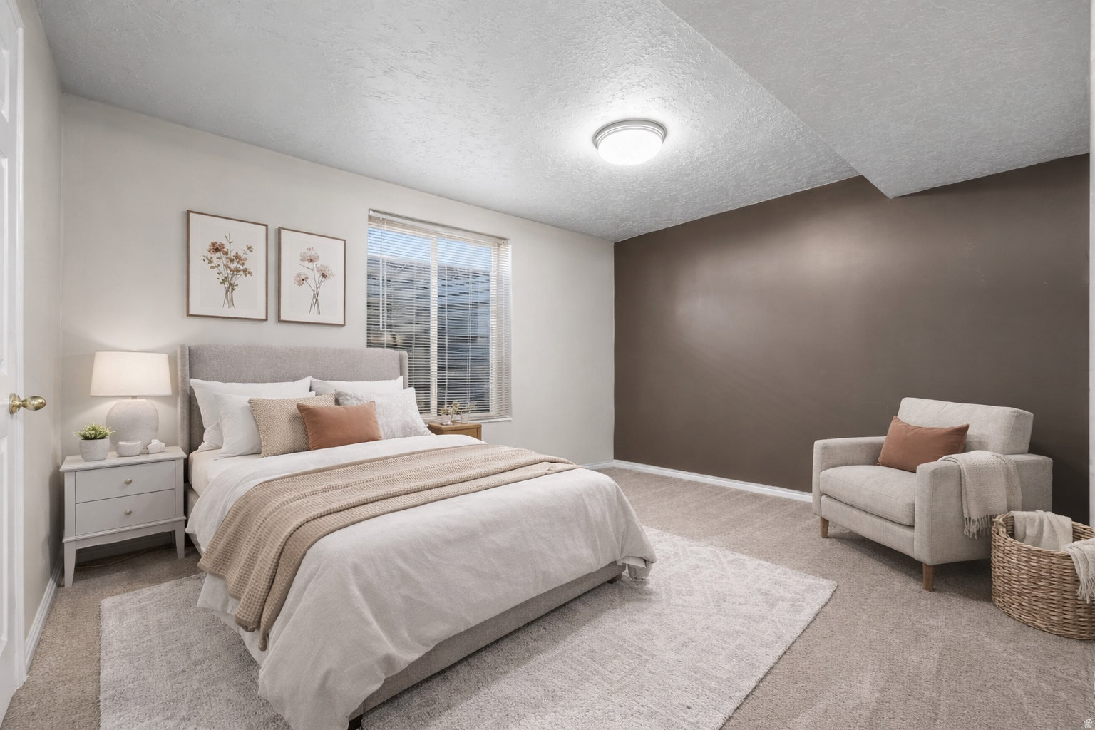 LAKESIDE - Residential