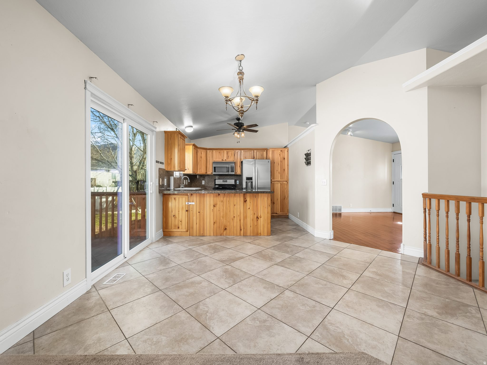 LAKESIDE - Residential