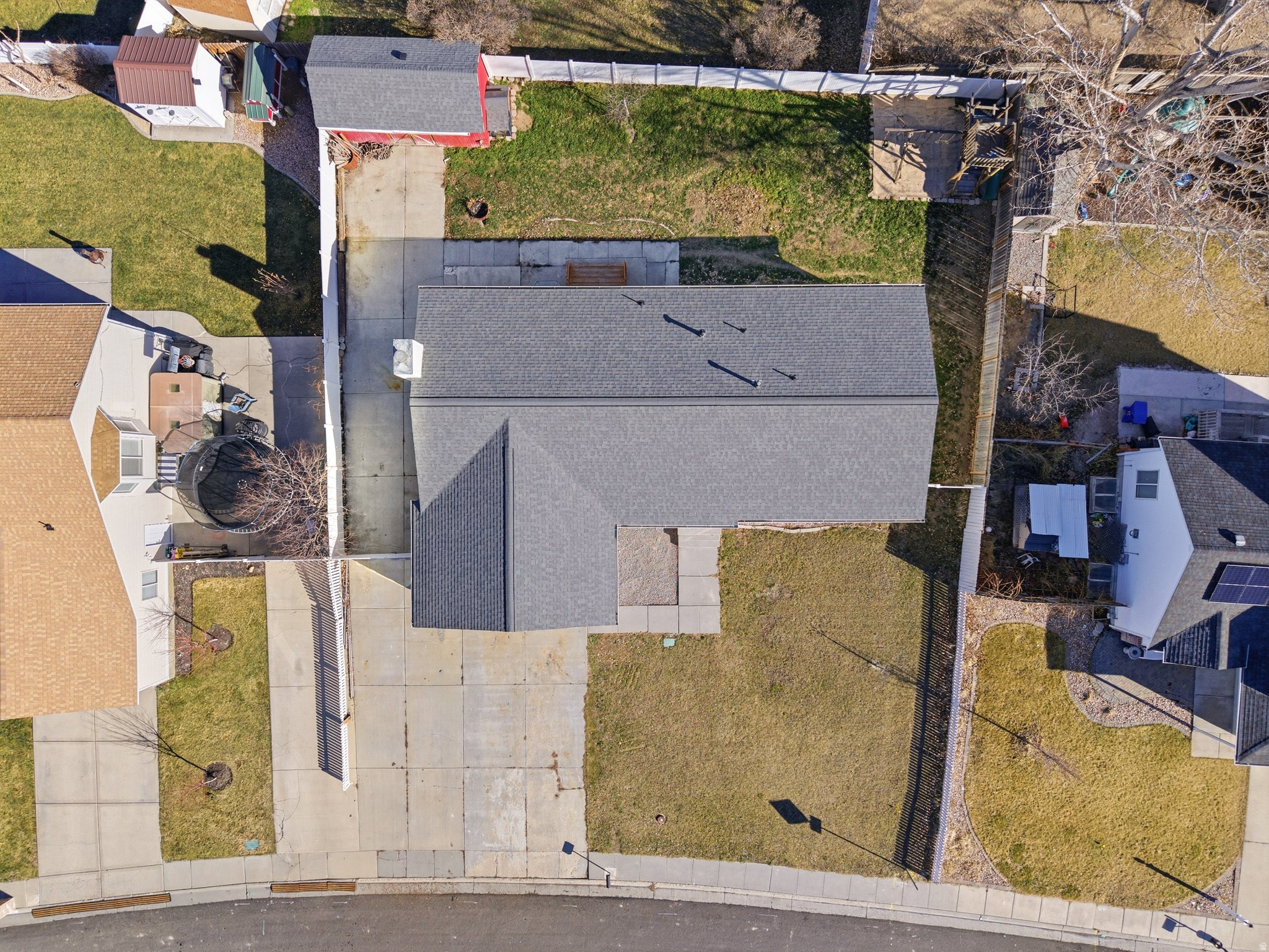 LAKESIDE - Residential