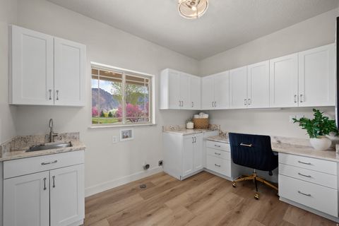 Tiny photo for 184 S PFEIFFERHORN DR W, Alpine, UT 84004 (MLS # 2148361)