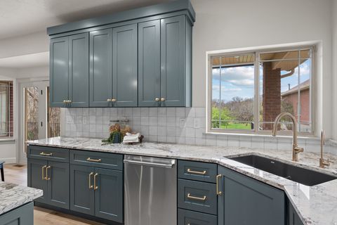 Tiny photo for 184 S PFEIFFERHORN DR W, Alpine, UT 84004 (MLS # 2148361)