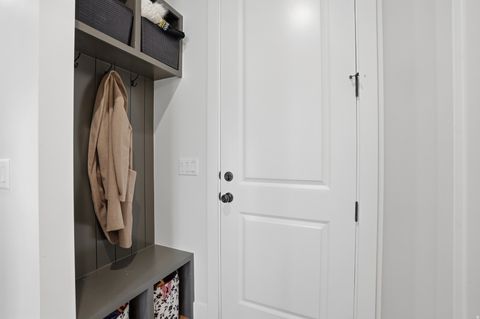 Tiny photo for 6638 W BRAEBURN WAY S, West Jordan, UT 84081 (MLS # 2147805)