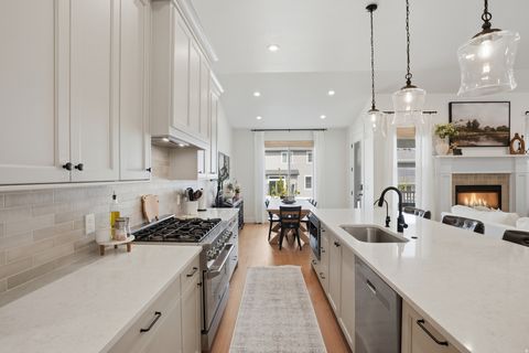 Tiny photo for 6638 W BRAEBURN WAY S, West Jordan, UT 84081 (MLS # 2147805)