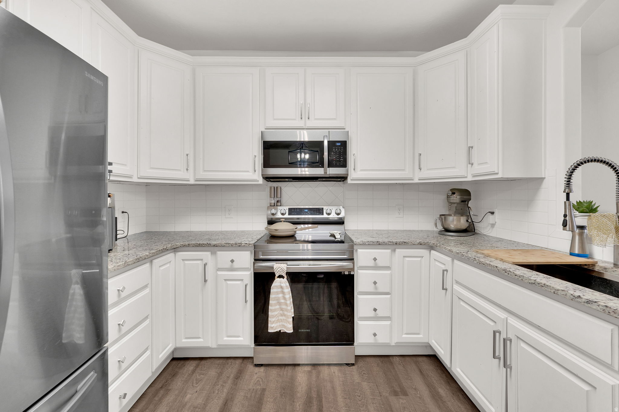 HAYMAKER RETREAT CONDO'S - Residential