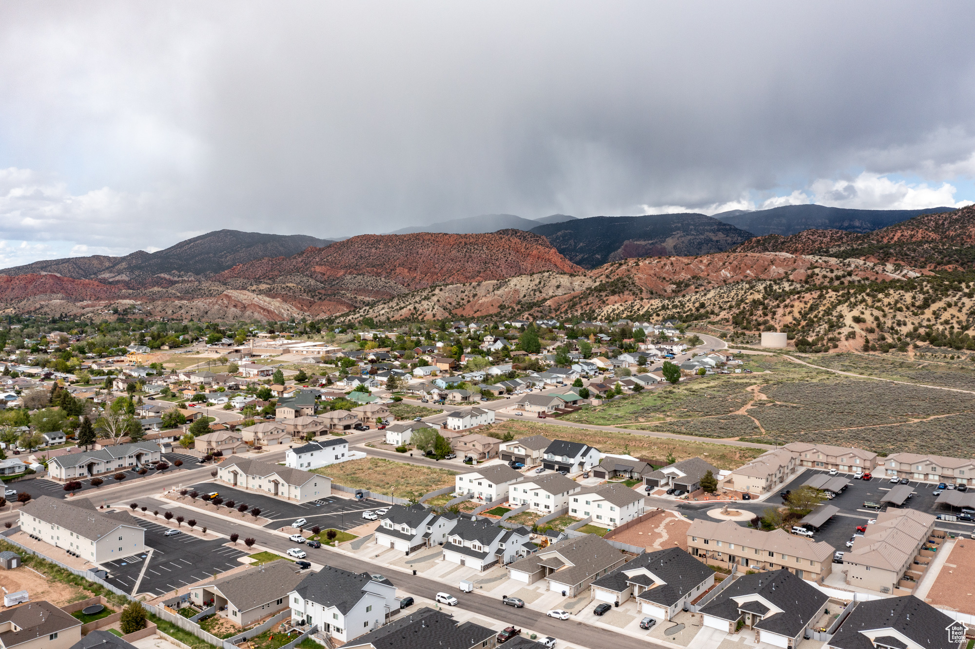 MOUNTAIN VISTA - Residential Income