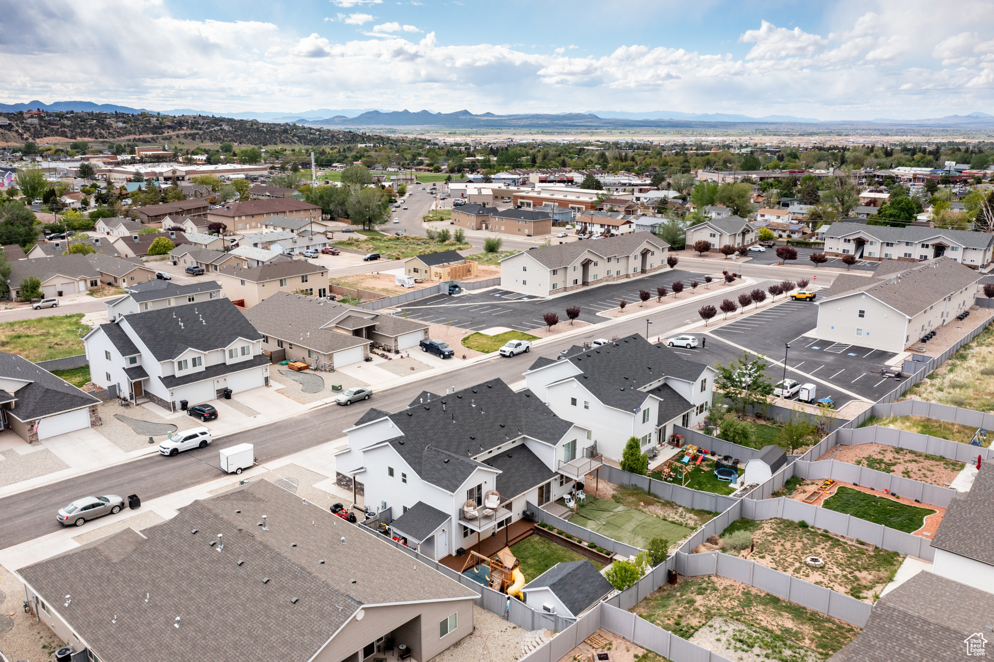 MOUNTAIN VISTA - Residential Income