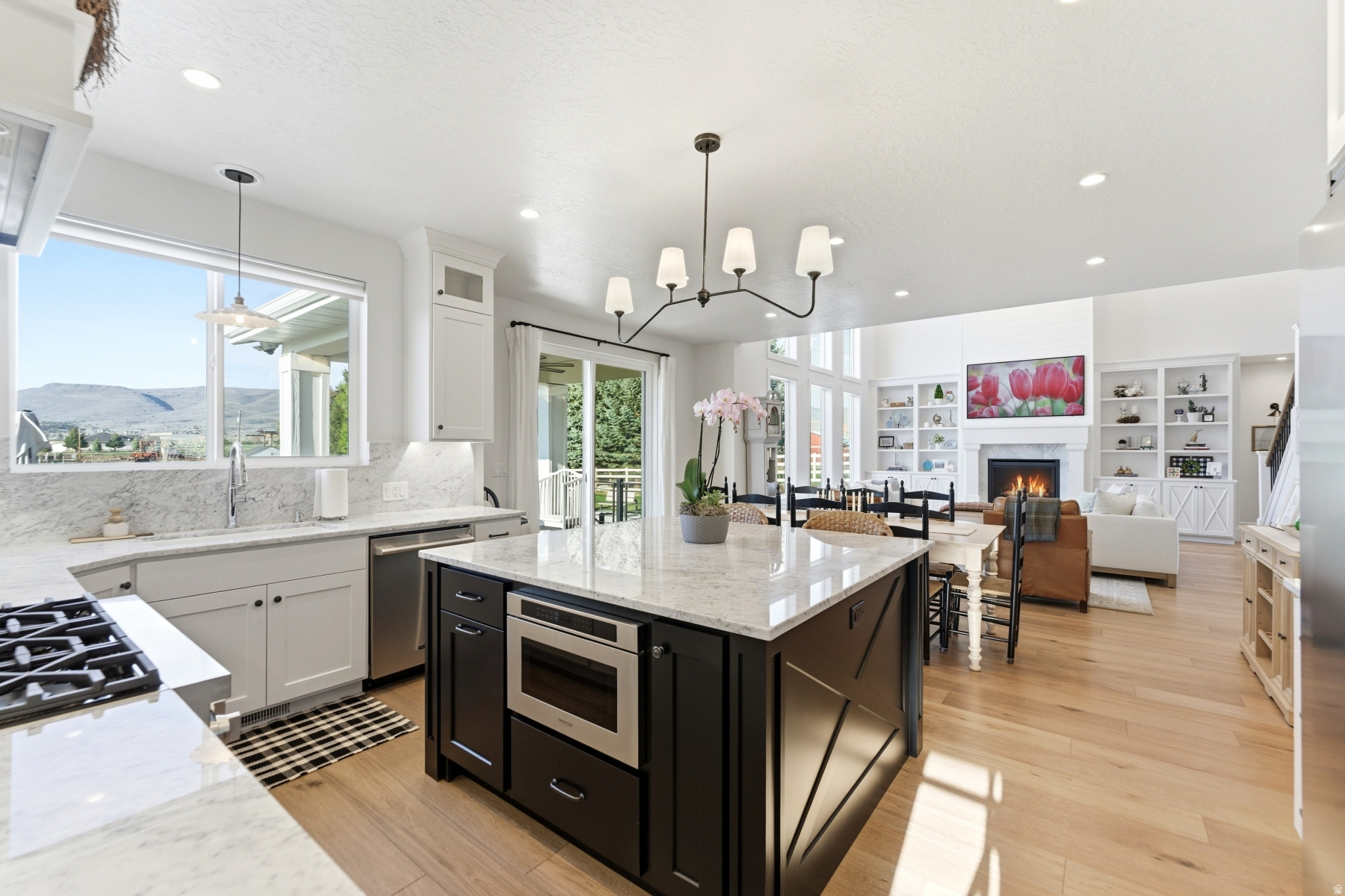 CENTER CREEK MEADOWS - Residential