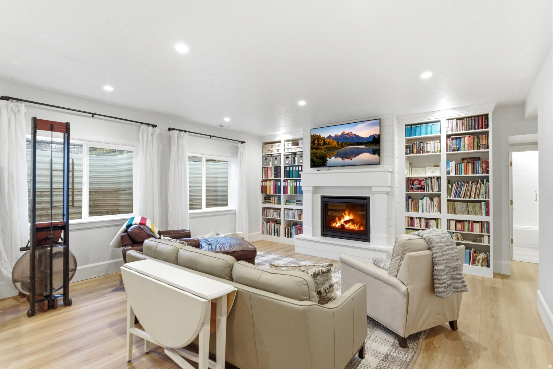 CENTER CREEK MEADOWS - Residential