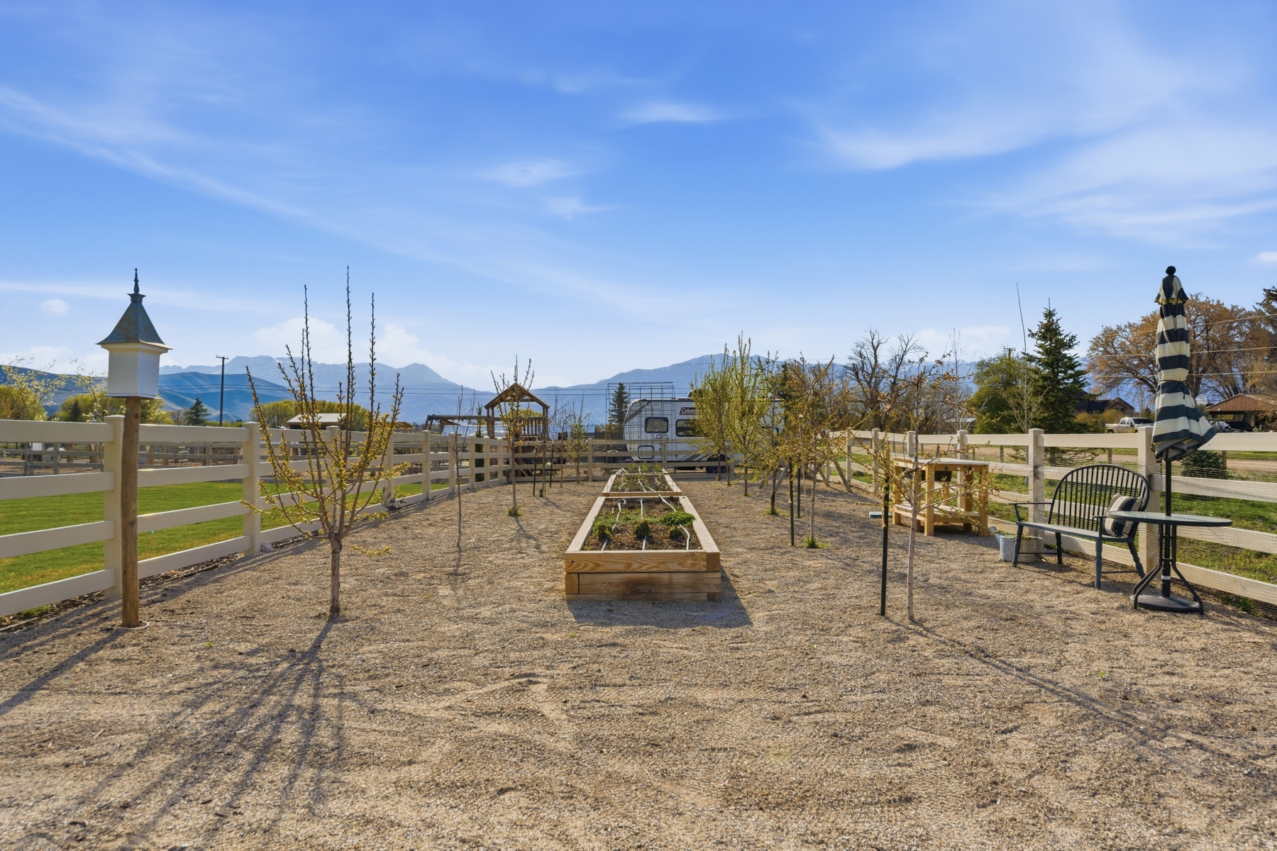 CENTER CREEK MEADOWS - Residential