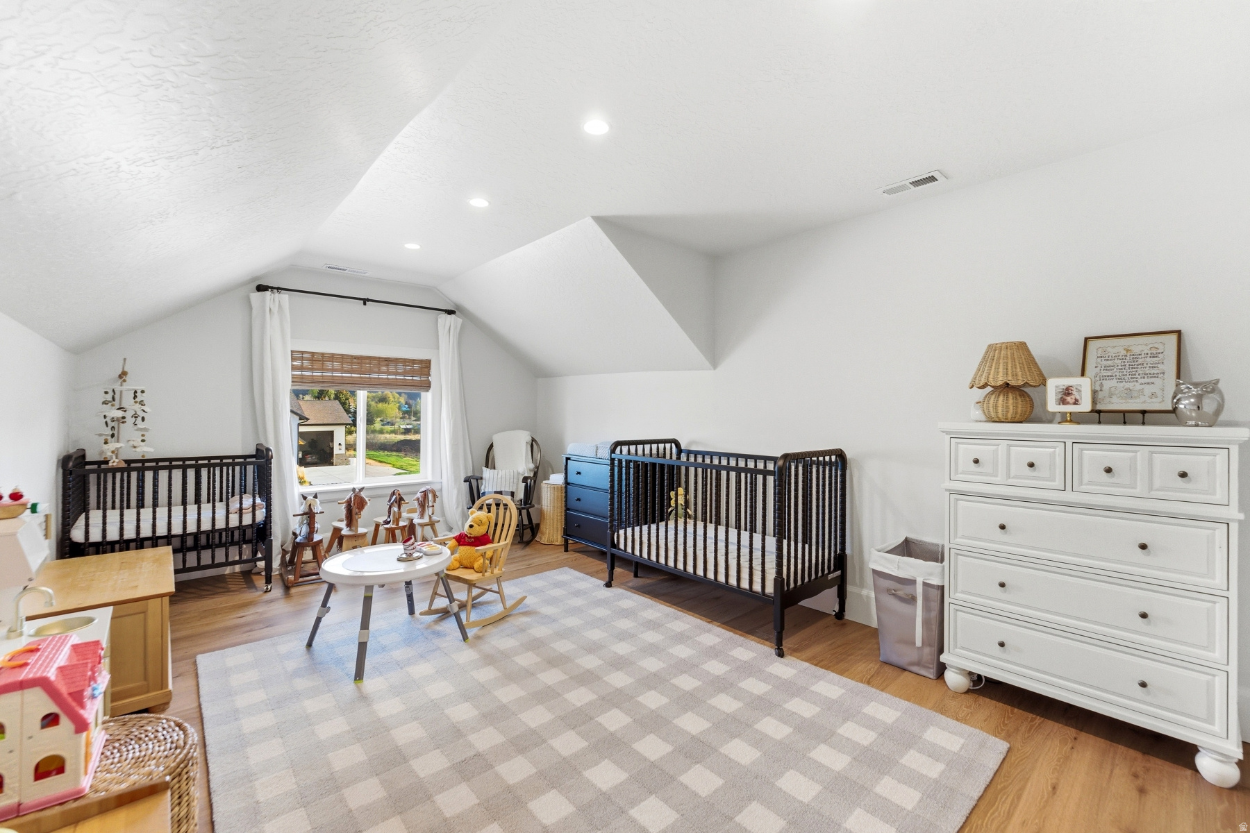 CENTER CREEK MEADOWS - Residential