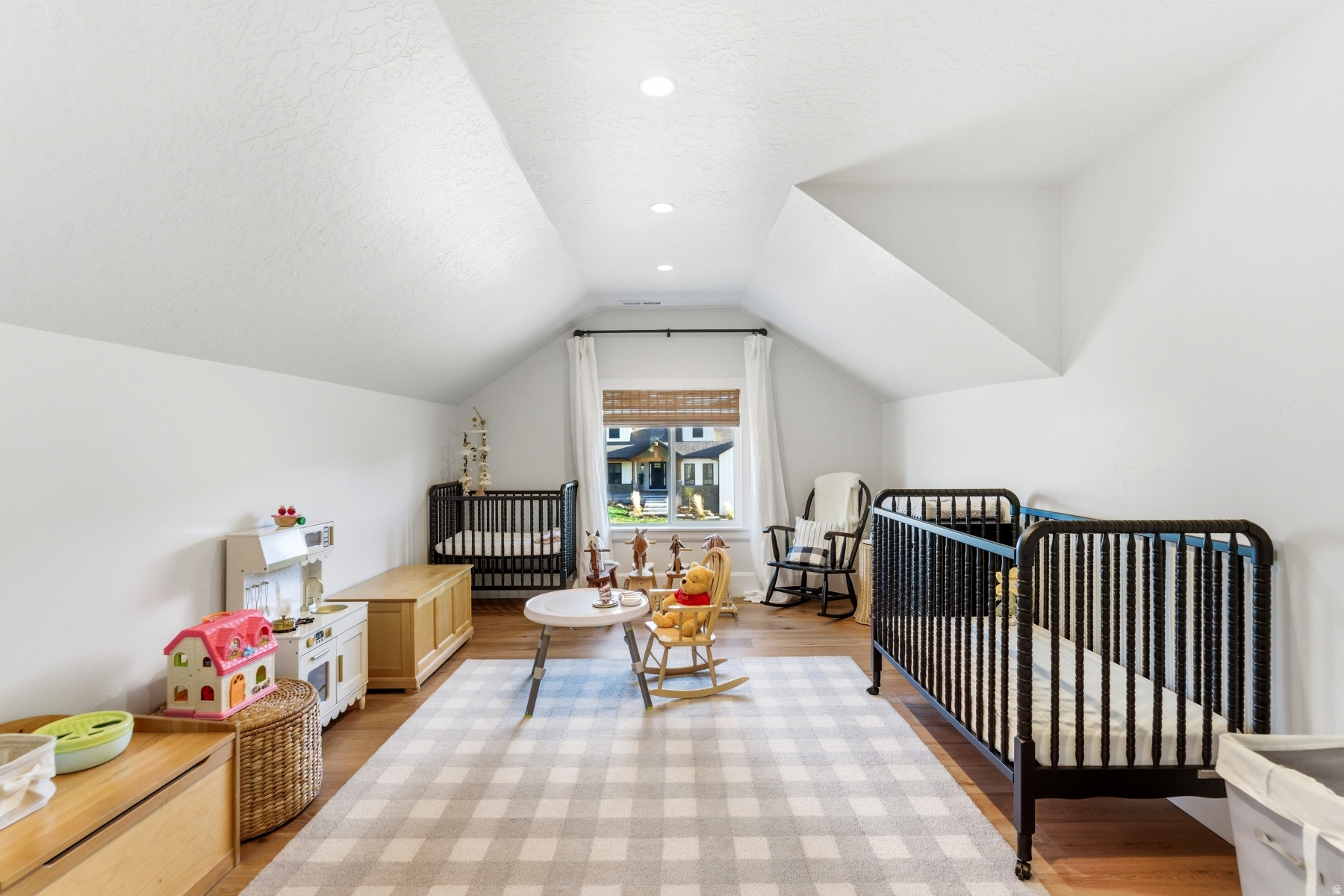 CENTER CREEK MEADOWS - Residential