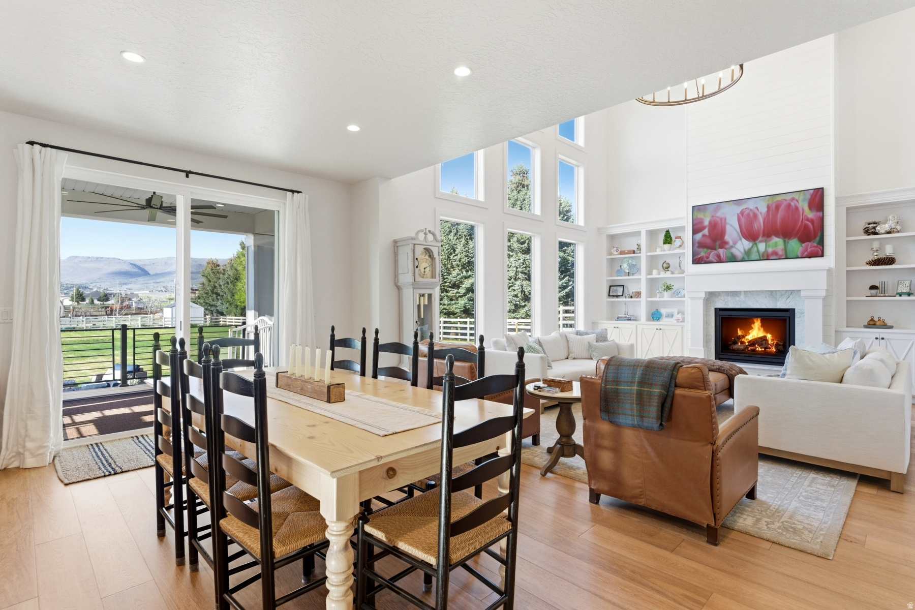 CENTER CREEK MEADOWS - Residential