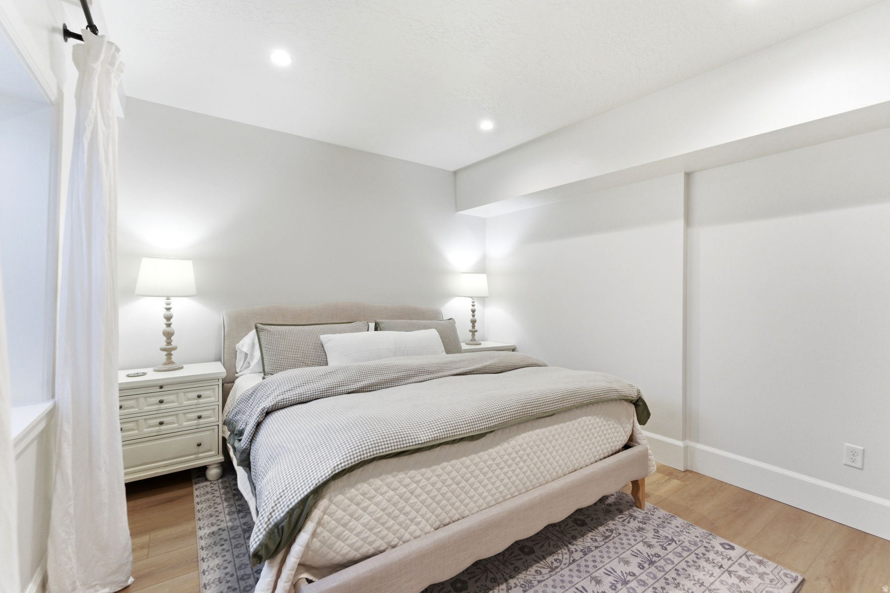 CENTER CREEK MEADOWS - Residential