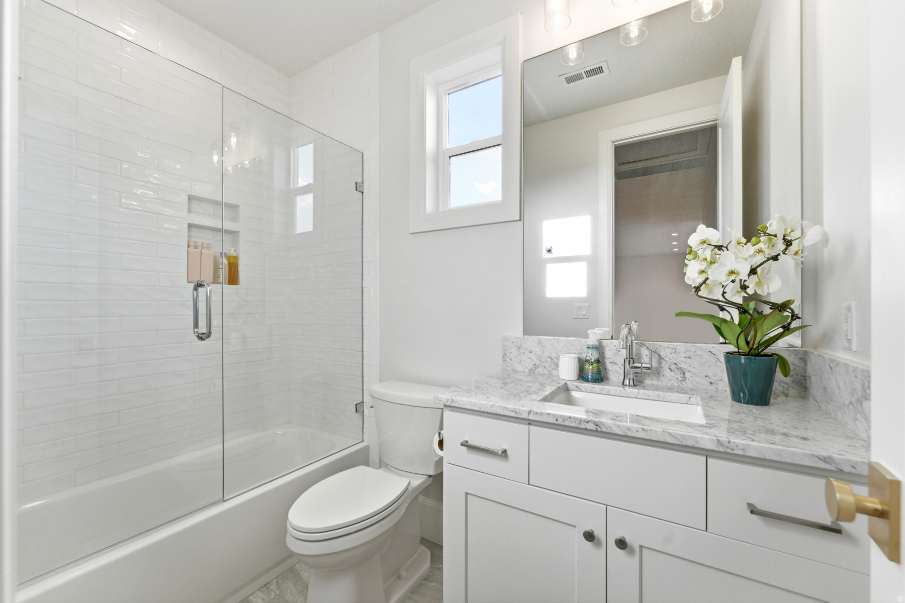 CENTER CREEK MEADOWS - Residential