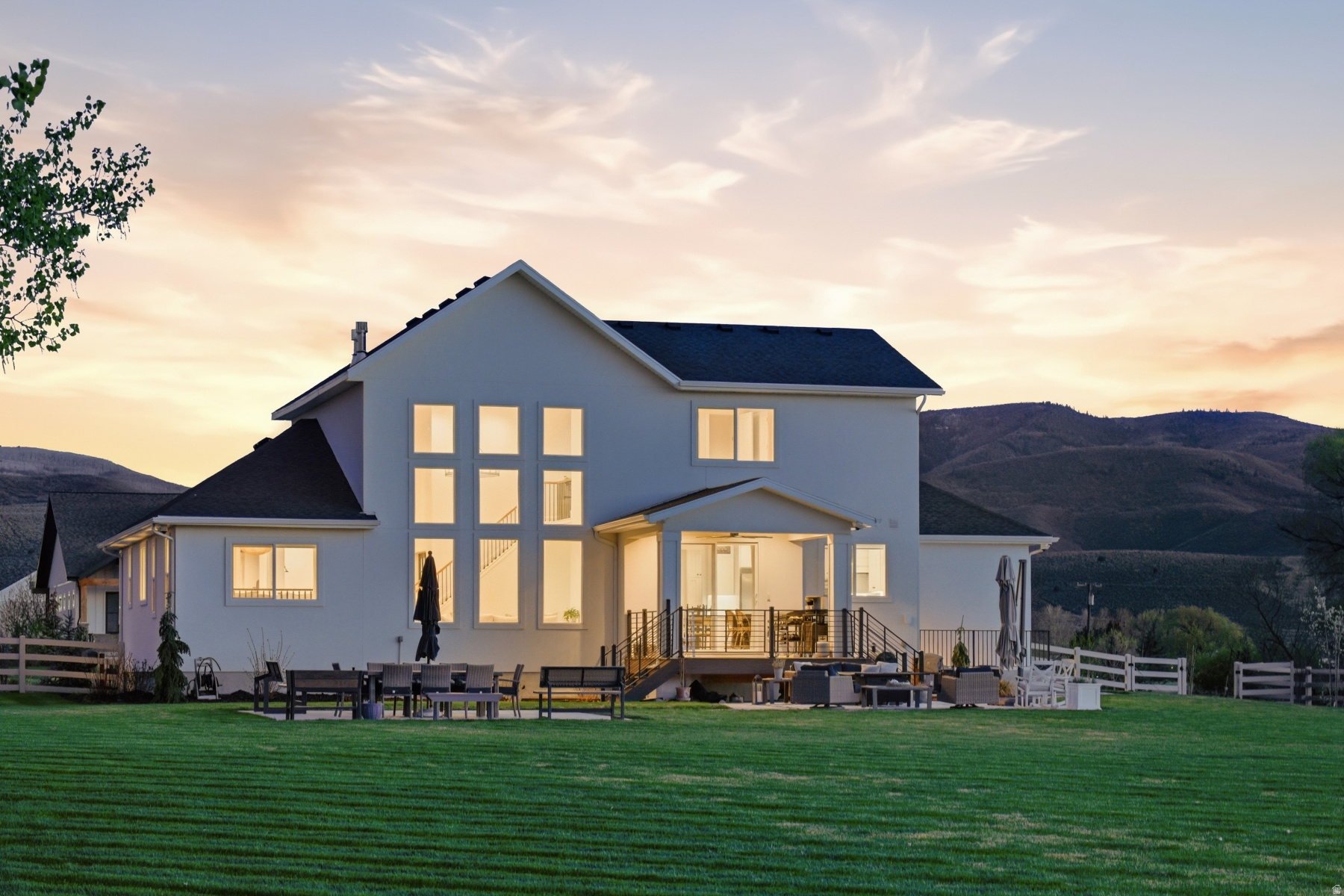 CENTER CREEK MEADOWS - Residential