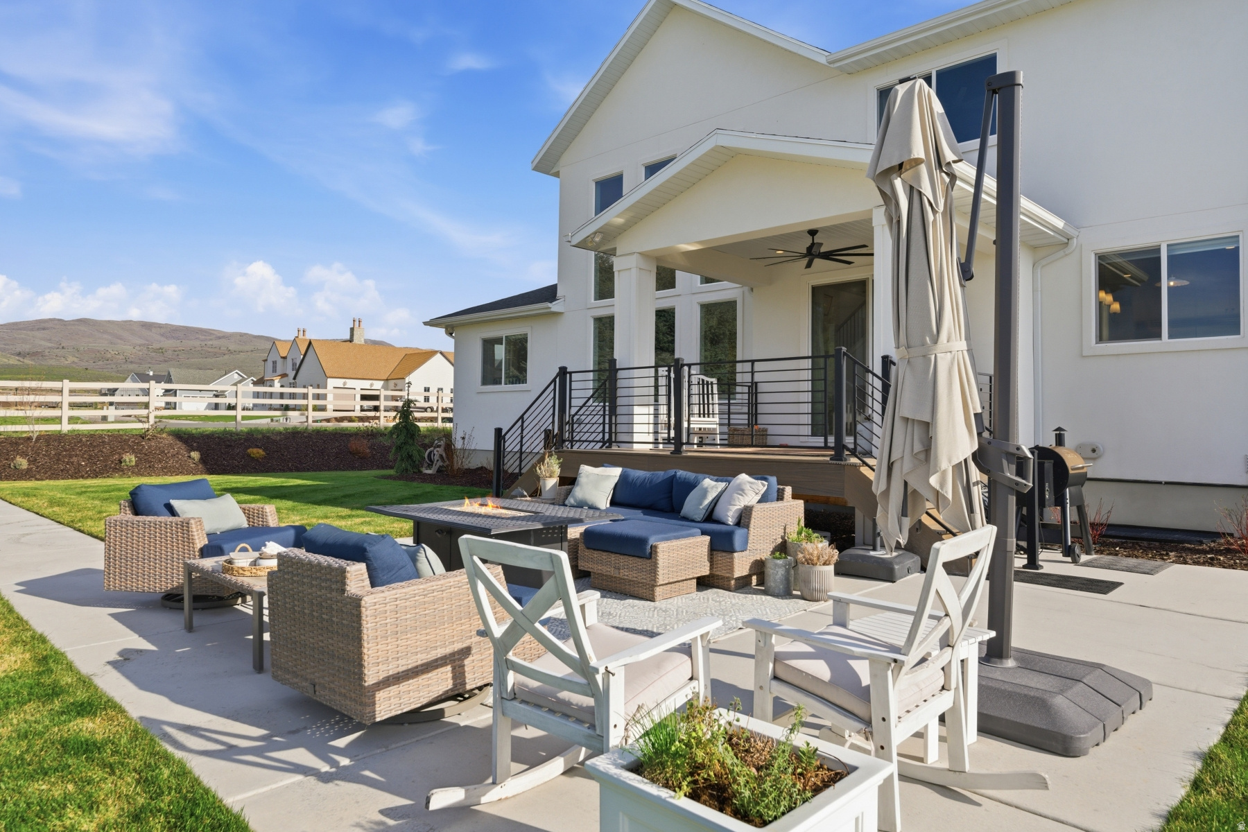 CENTER CREEK MEADOWS - Residential