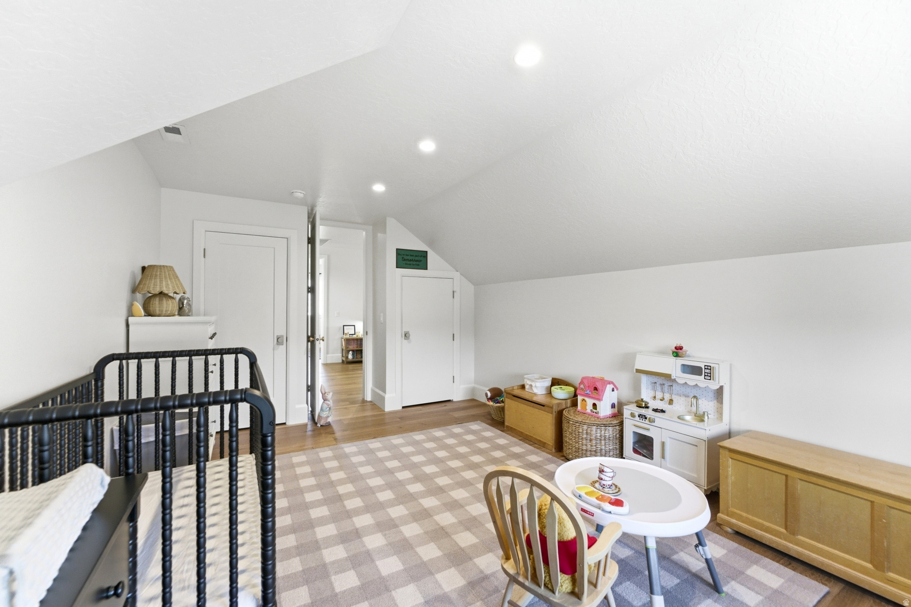 CENTER CREEK MEADOWS - Residential