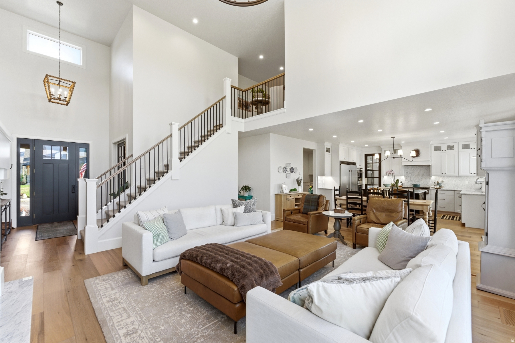 CENTER CREEK MEADOWS - Residential