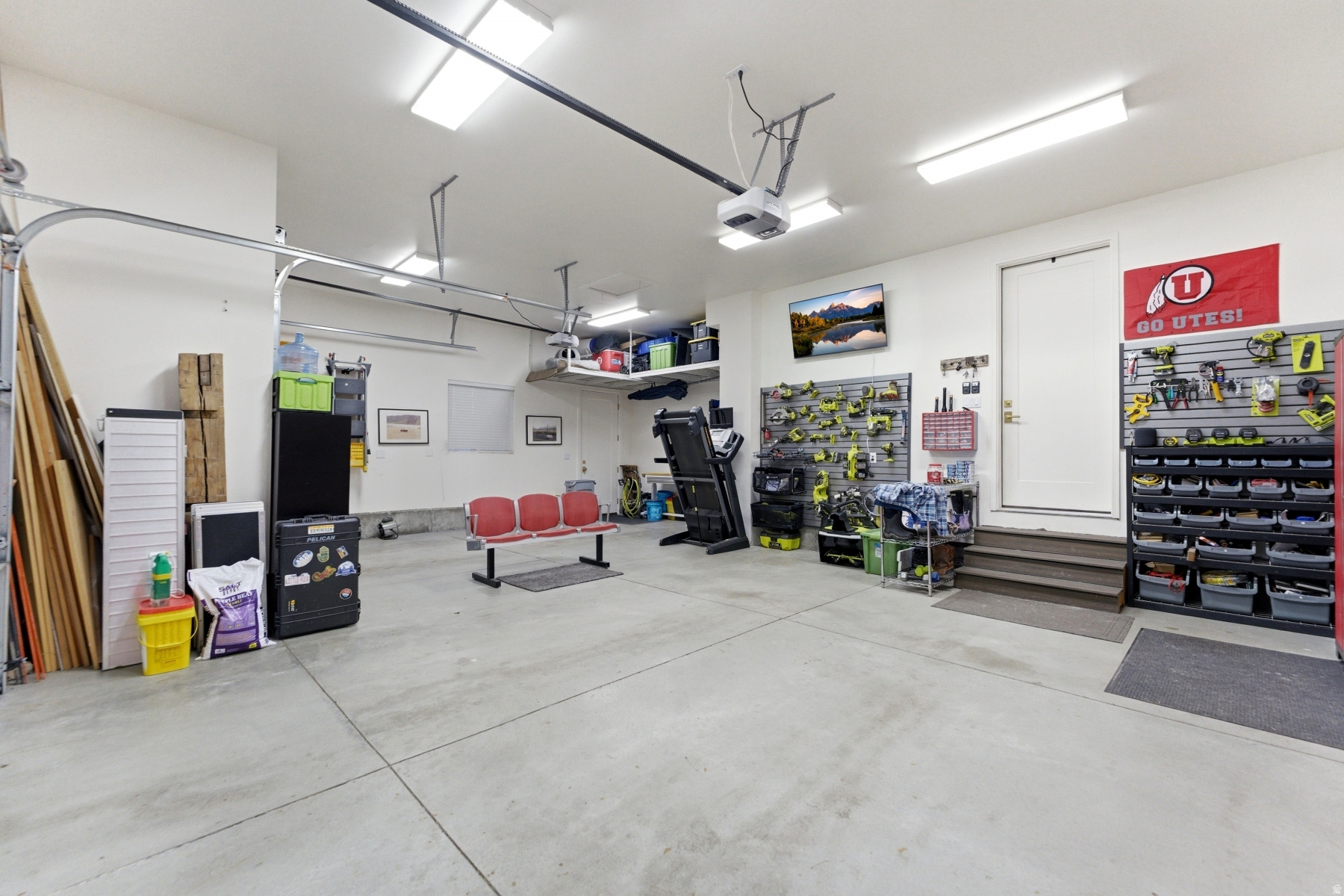 CENTER CREEK MEADOWS - Residential