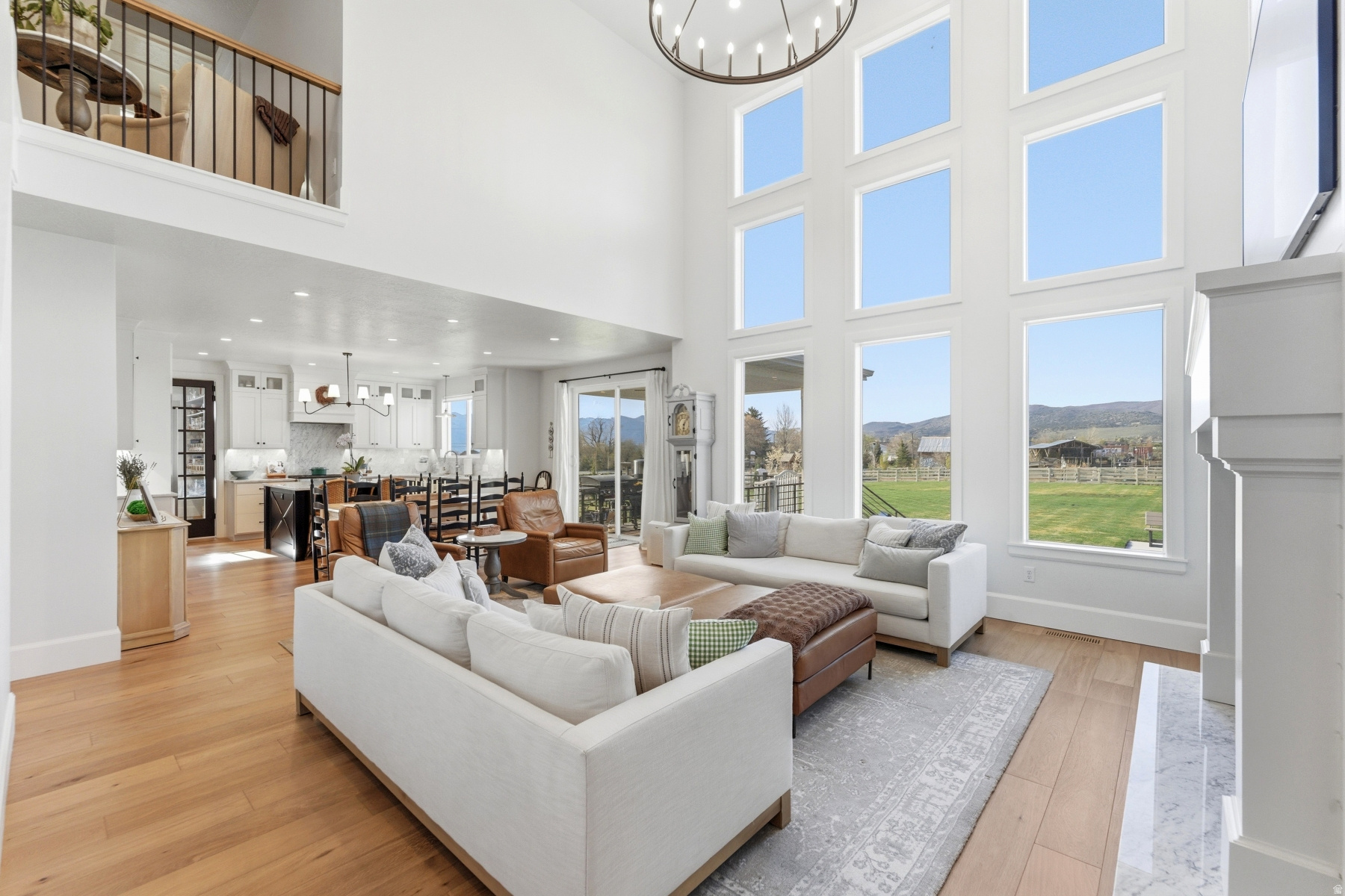 CENTER CREEK MEADOWS - Residential