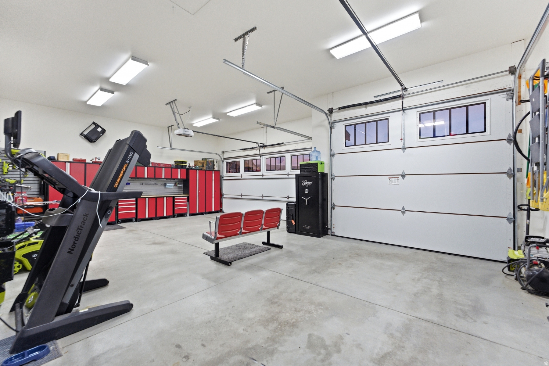 CENTER CREEK MEADOWS - Residential