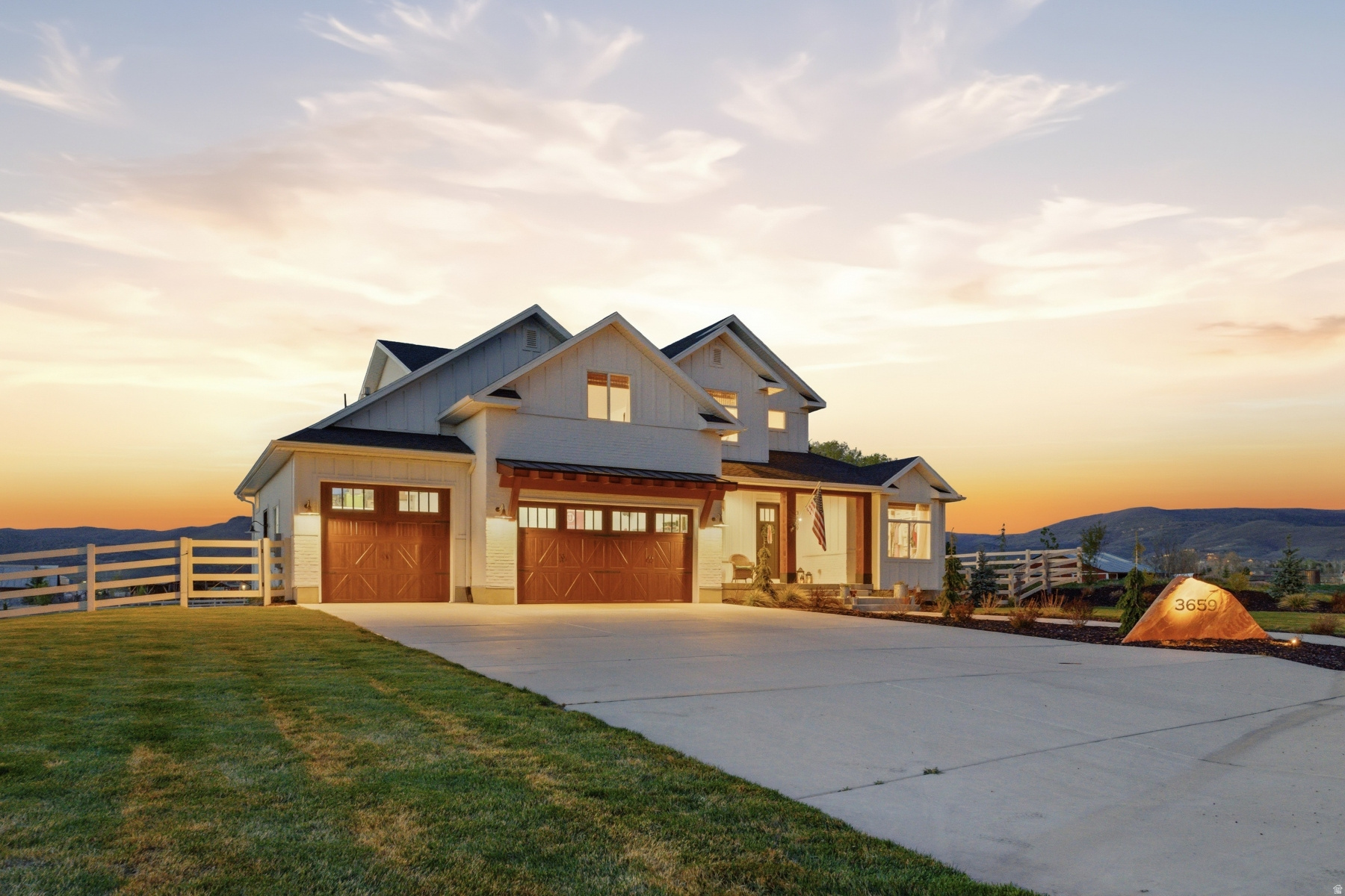 CENTER CREEK MEADOWS - Residential