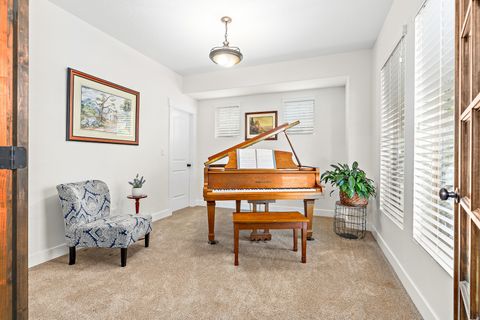 Tiny photo for 1965 W SILVER LEAF DR, Mapleton, UT 84664 (MLS # 2153036)