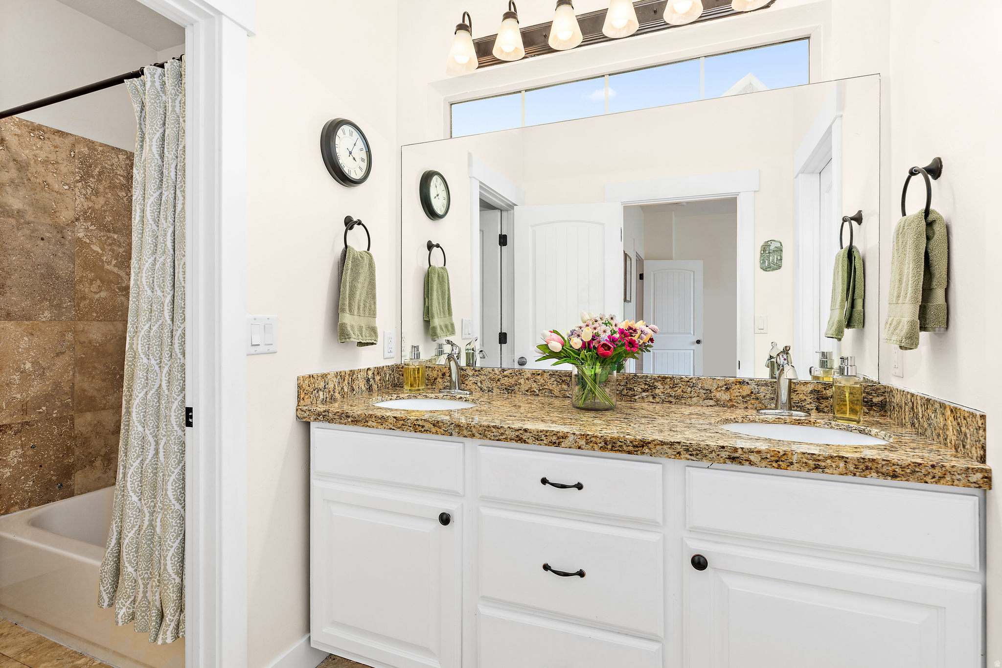 HARVEST PARK - Residential