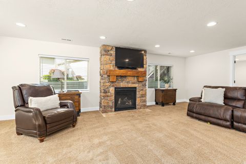 Tiny photo for 1965 W SILVER LEAF DR, Mapleton, UT 84664 (MLS # 2153036)