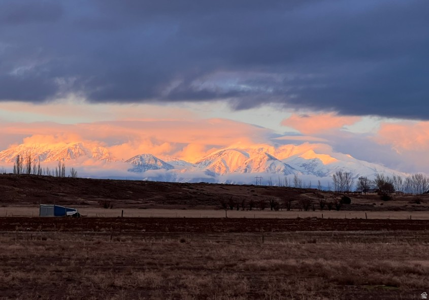 SUMMIT RIDGE - Residential