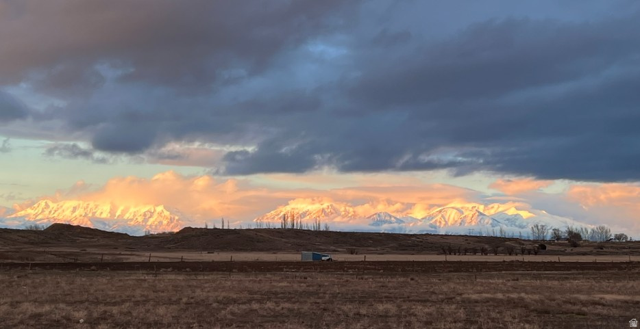 SUMMIT RIDGE - Residential