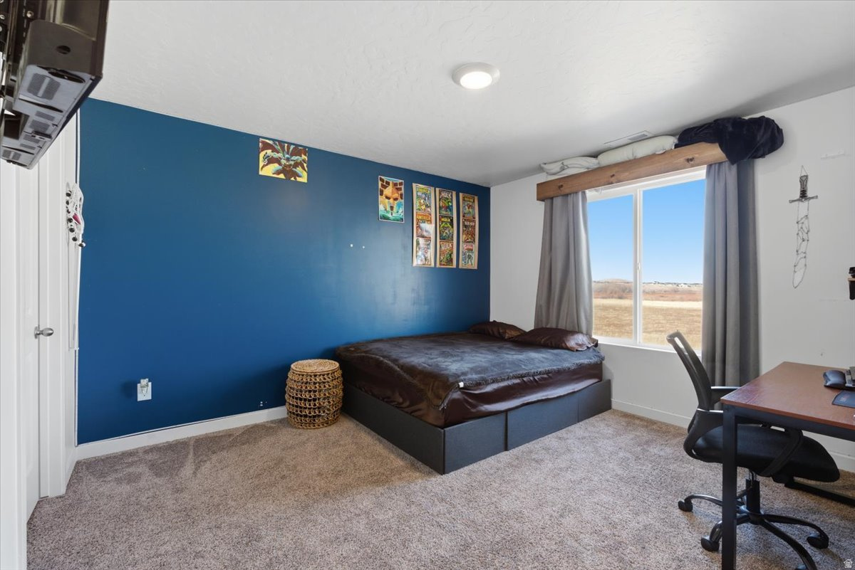 SUMMIT RIDGE - Residential