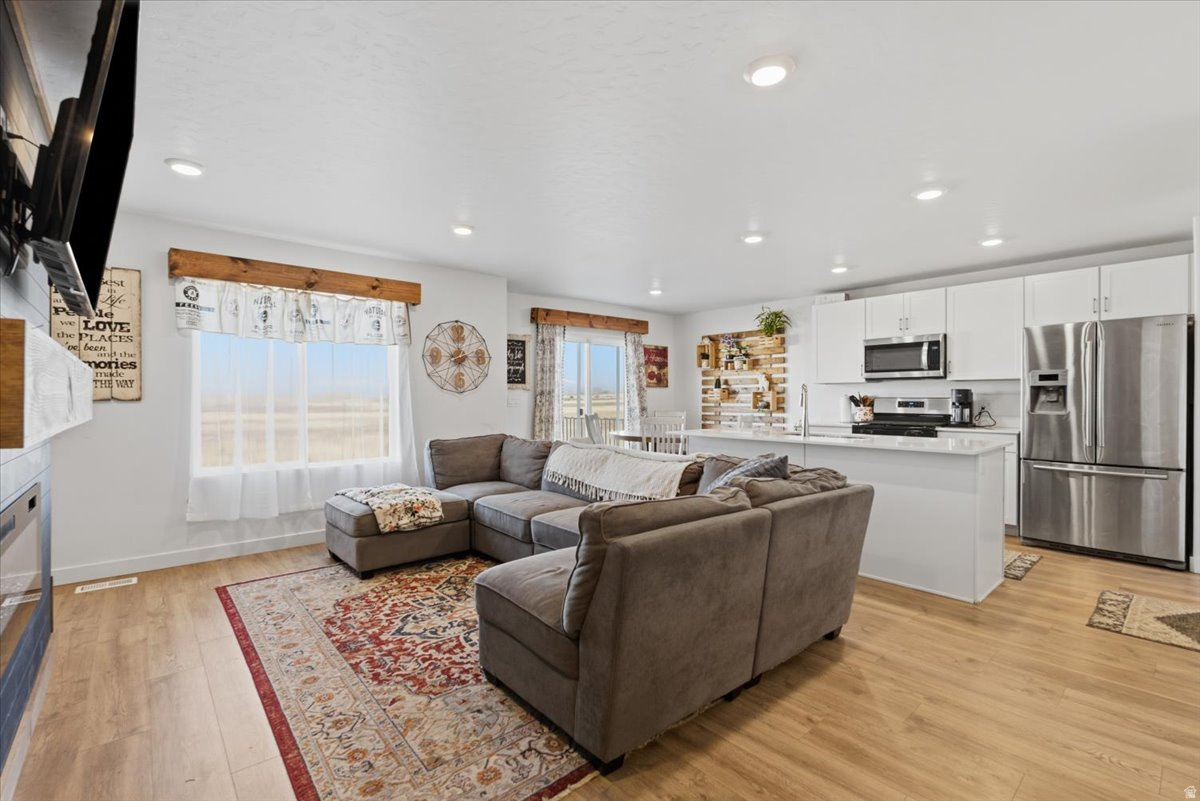 SUMMIT RIDGE - Residential