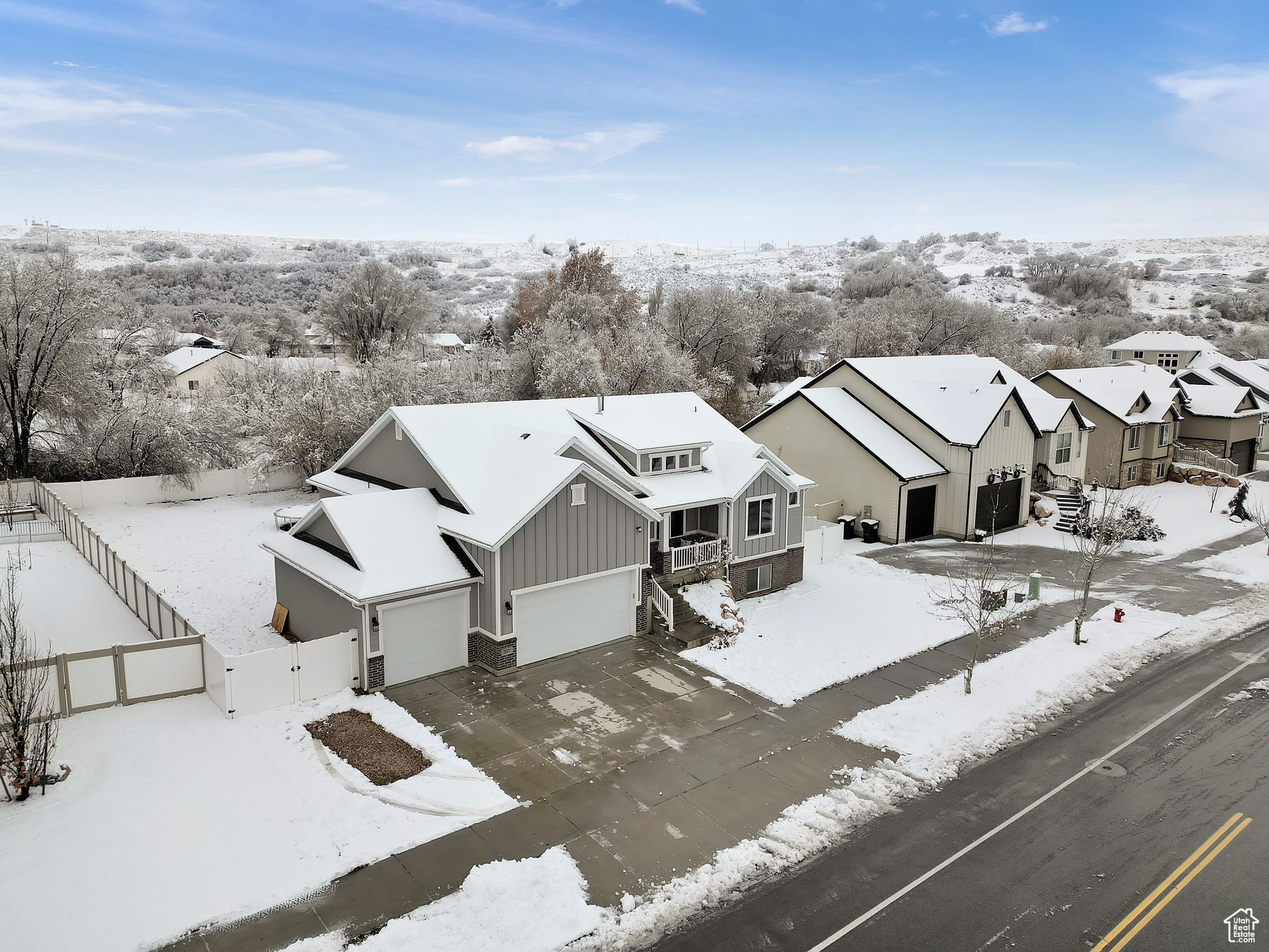 357 E Old Maple Rd, South Weber, Utah image 3