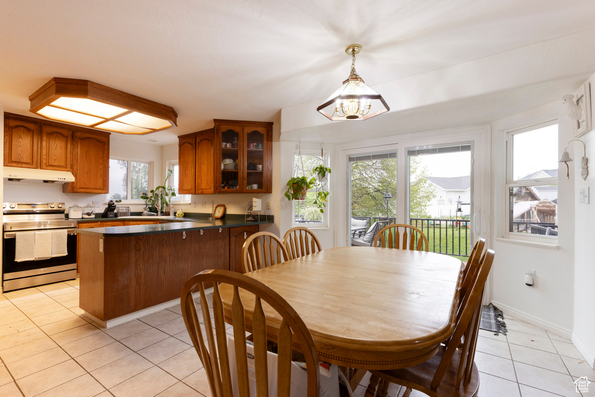 661 E Center St, Providence, Utah image 6