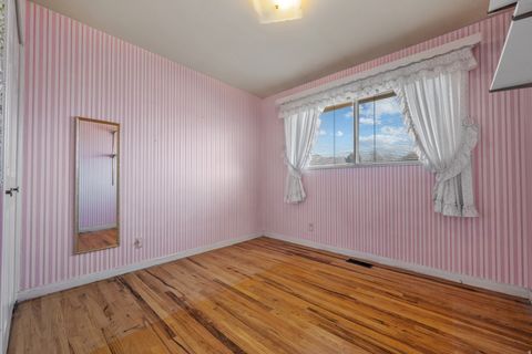 Tiny photo for 8284 S 745 E, Sandy, UT 84094 (MLS # 2124609)