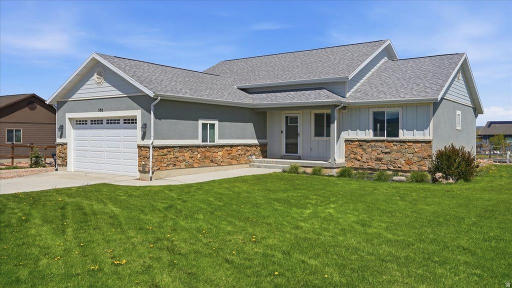 Photo of 376 RIVER BLUFFS DR, Kamas, UT 84036 (MLS # 2154747)