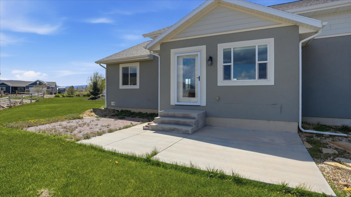 RIVER BLUFFS SUBDIVISION - Residential