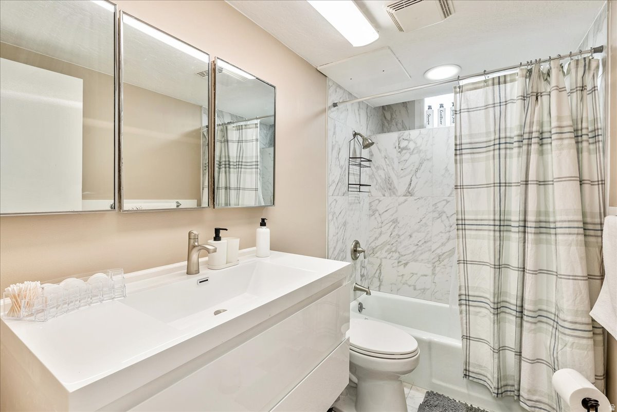 PLAT F - Residential