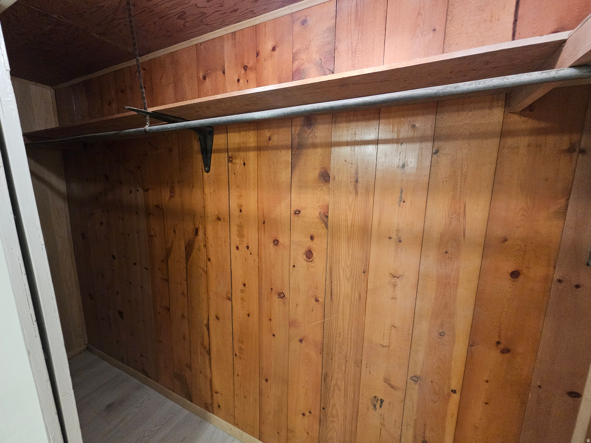 MEADOWS - Residential Lease