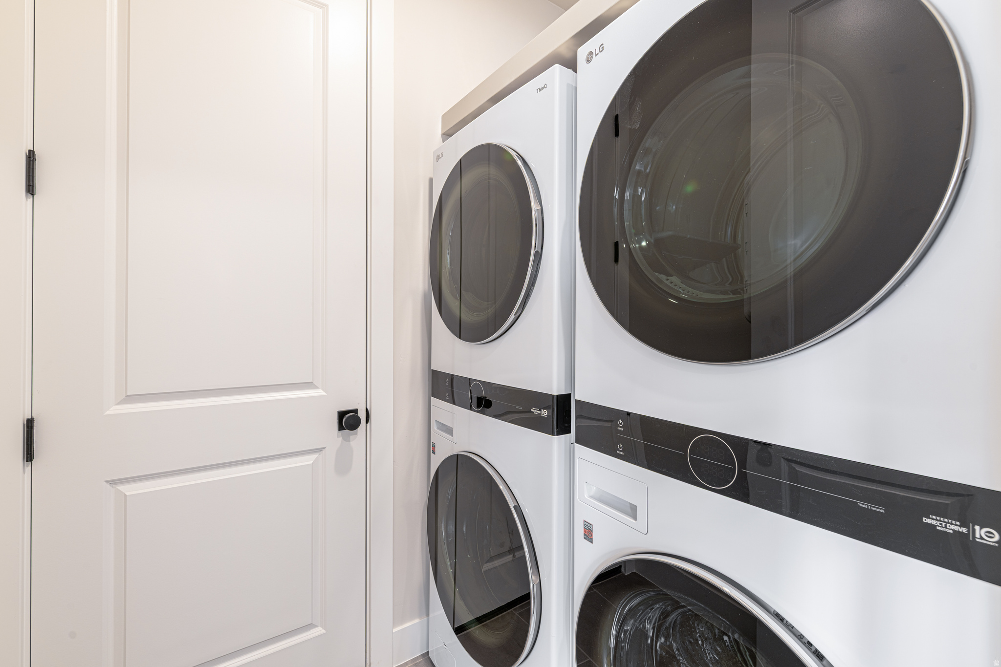 ATKINVILLE TOWNHOMES AT DESERT COLOR - Residential