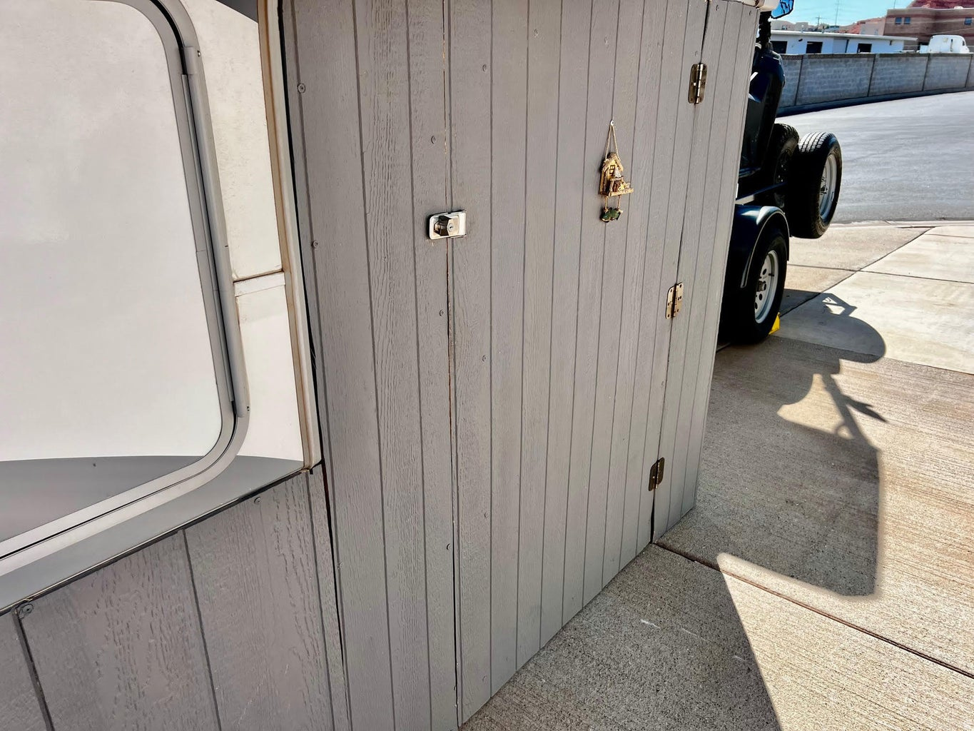 CANYON BREEZE RV RESORT - Land