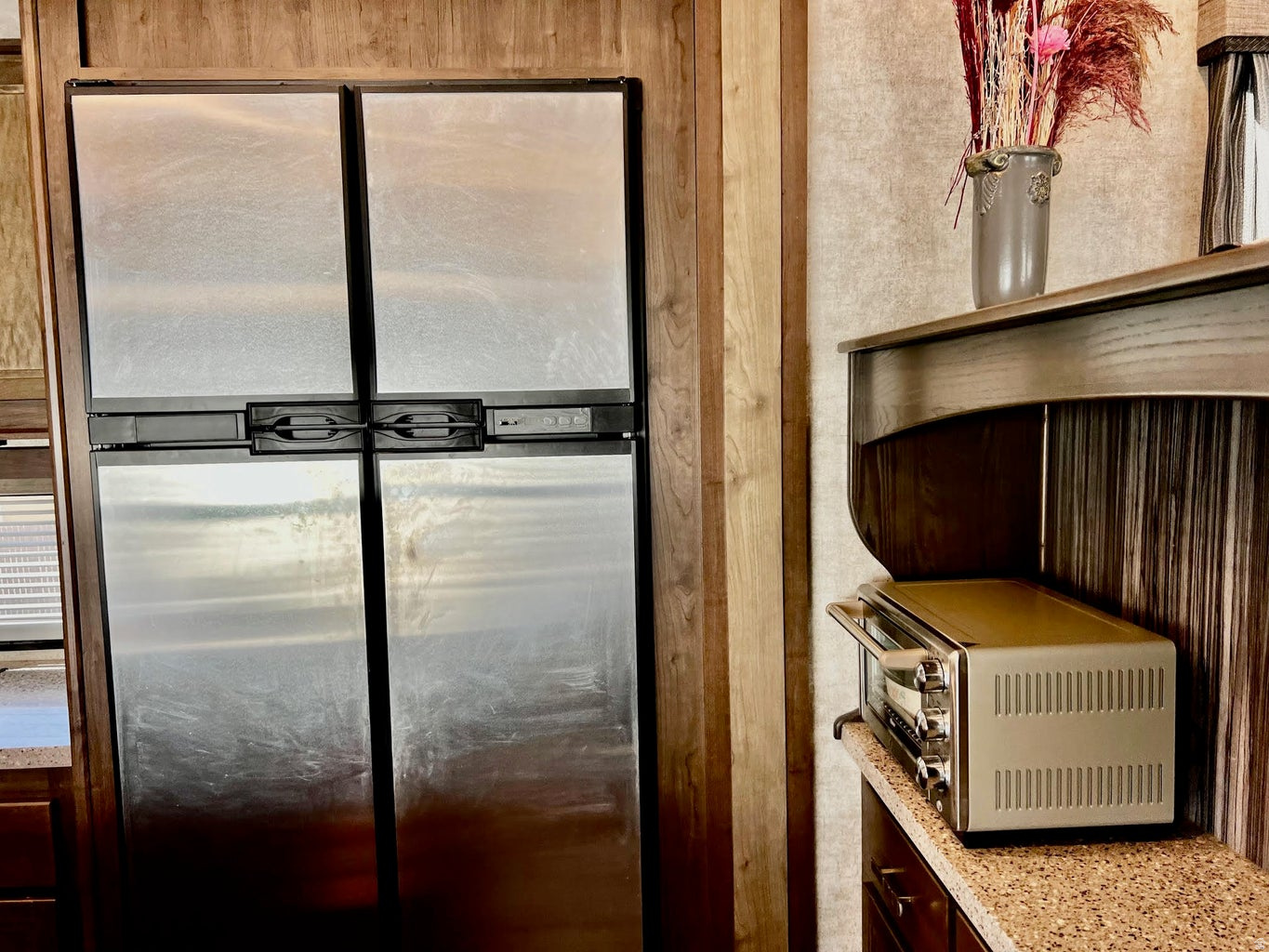 CANYON BREEZE RV RESORT - Land